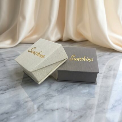 custom flapping rigid paper jewelry box main image
